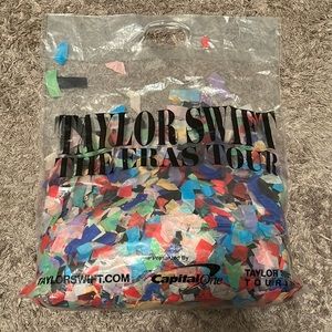 HUGE BAG OF TAYLOR SWIFT ERAS TOUR CONFETTI !!!